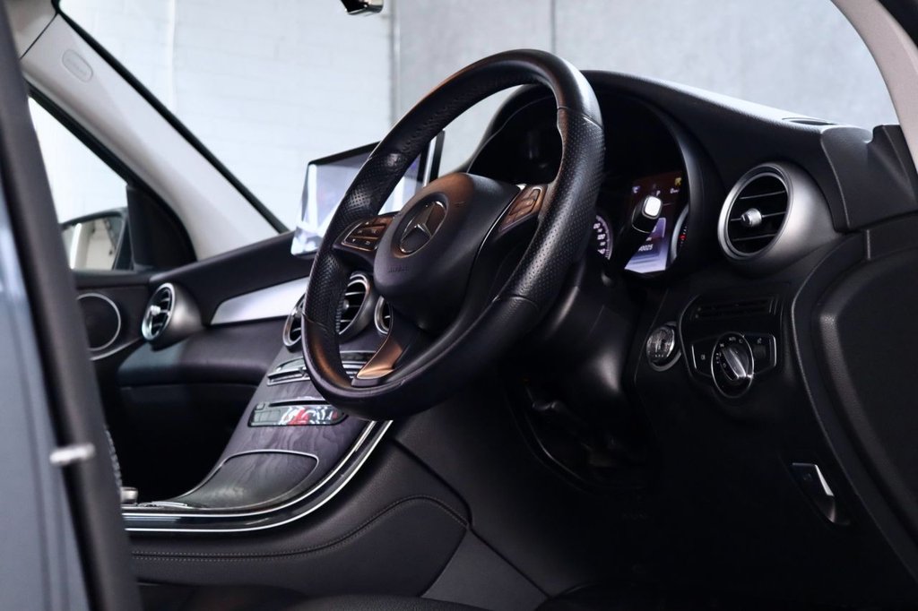 Used Mercedes-Benz GLC 2015 for sale - 77122151: Photo 23