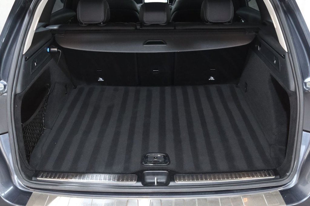 Used Mercedes-Benz GLC 2015 for sale - 77122151: Photo 40