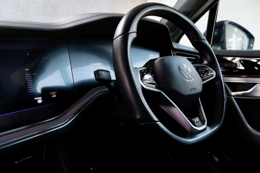 Used Volkswagen Touareg 2021 for sale - 76496414: Photo 25