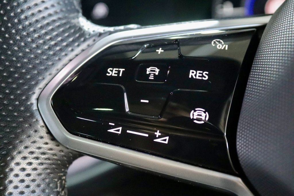 Used Volkswagen Touareg 2021 for sale - 76496414: Photo 43