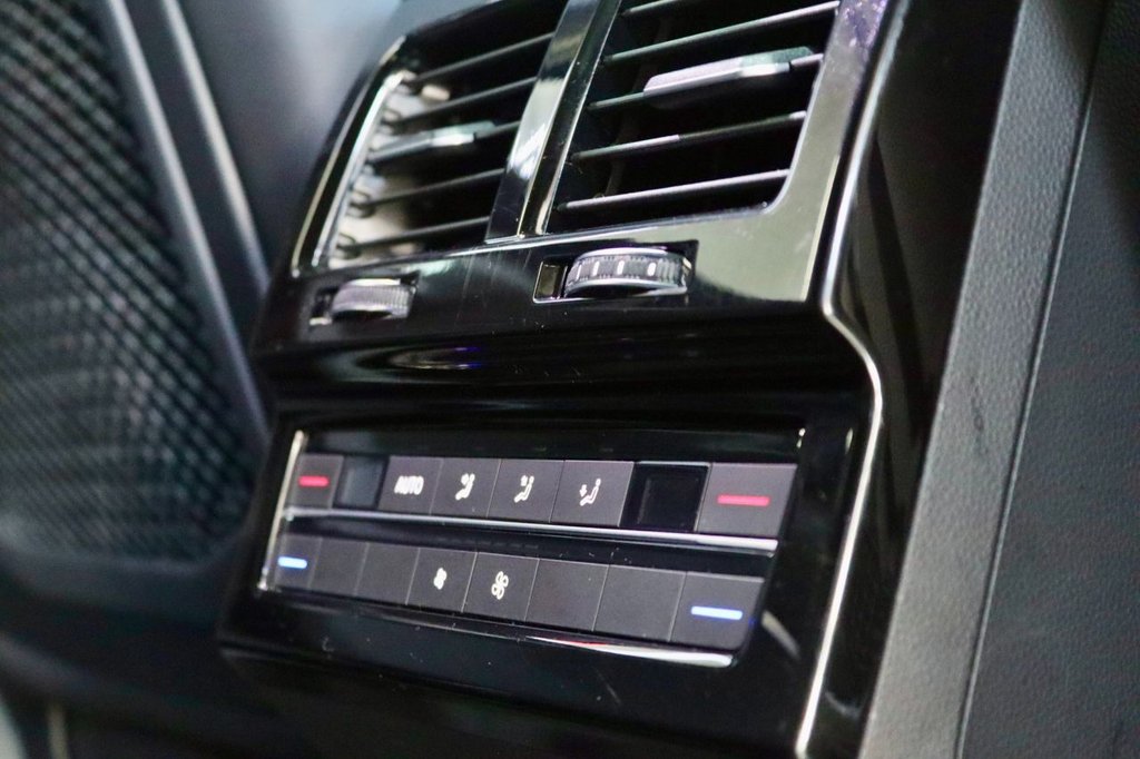 Used Volkswagen Touareg 2021 for sale - 76496414: Photo 45