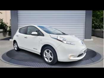 2015 (15) - 80kW Acenta 24kWh 5dr Auto