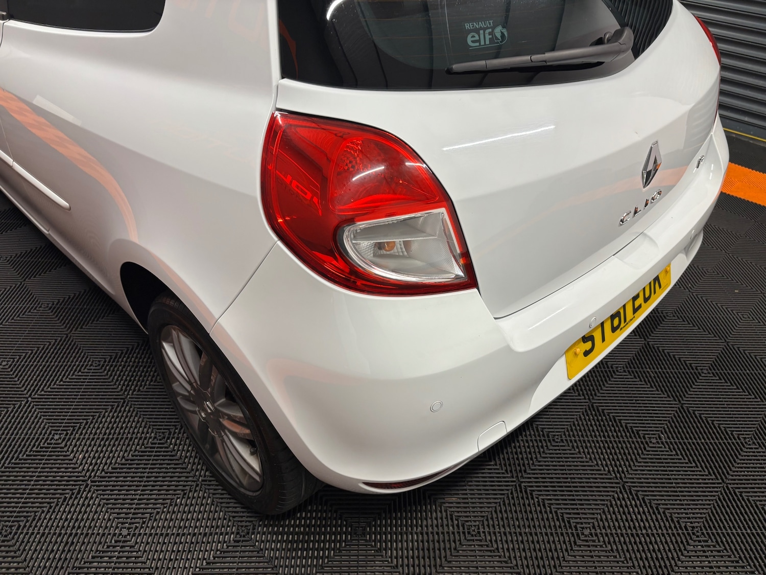 Used Renault Clio 2011 for sale - 76763341: Photo 19