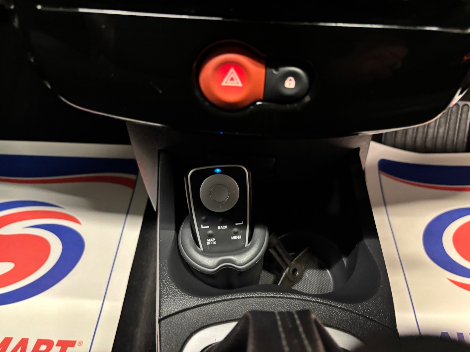 Used Renault Clio 2011 for sale - 76763341: Photo 38