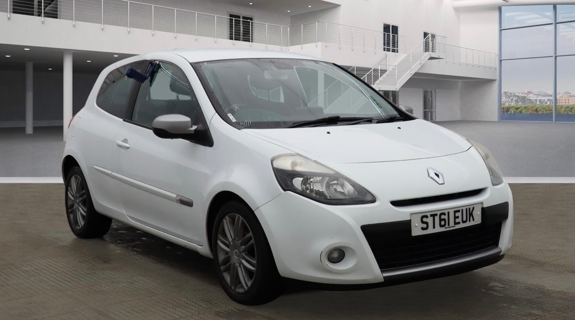 Used Renault Clio 2011 for sale - 76763341: Photo 6