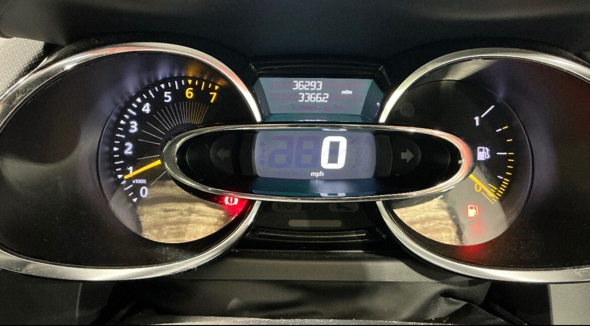 Used Renault Clio 2014 for sale - 77837255: Photo 7