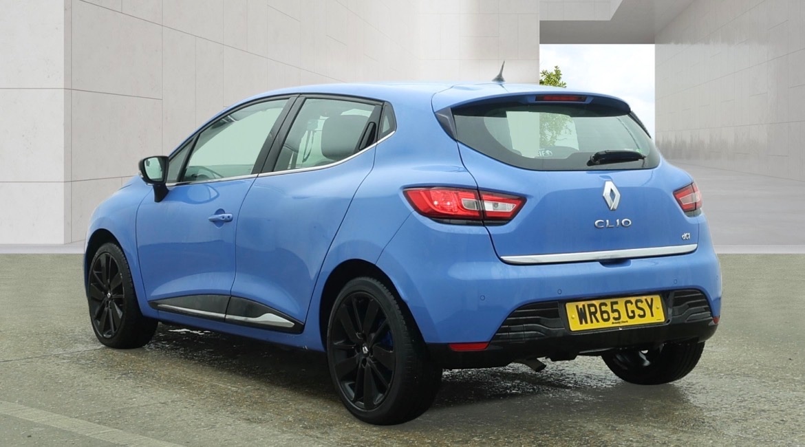 Used Renault Clio 2015 for sale - 78158819: Photo 2