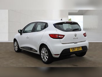 Used Renault Clio 2017 for sale - 79532139: Photo