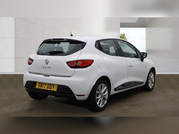 Used Renault Clio 2017 for sale - 79532139: Photo
