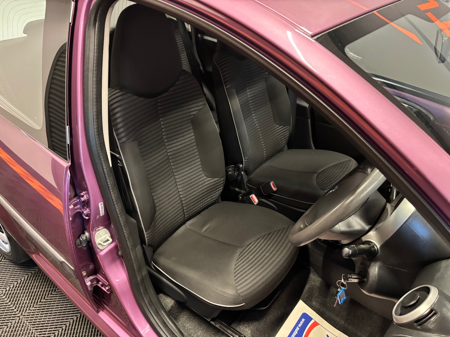 Used Peugeot 107 2012 for sale - 76198597: Photo 19