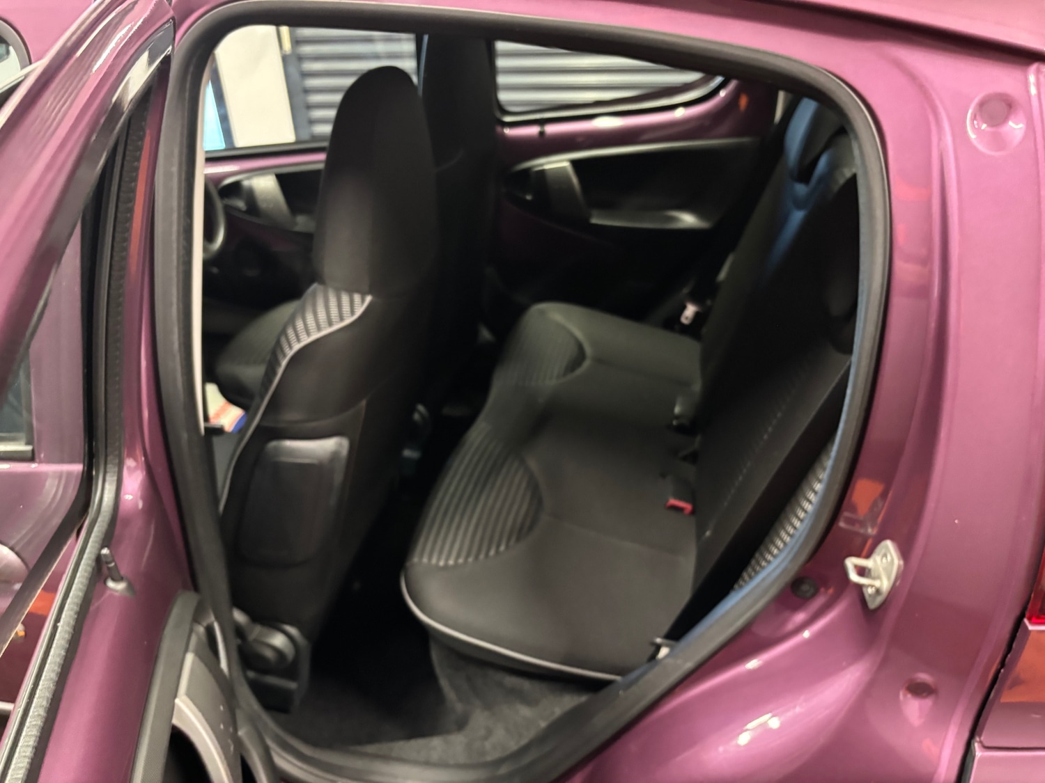 Used Peugeot 107 2012 for sale - 76198597: Photo 25