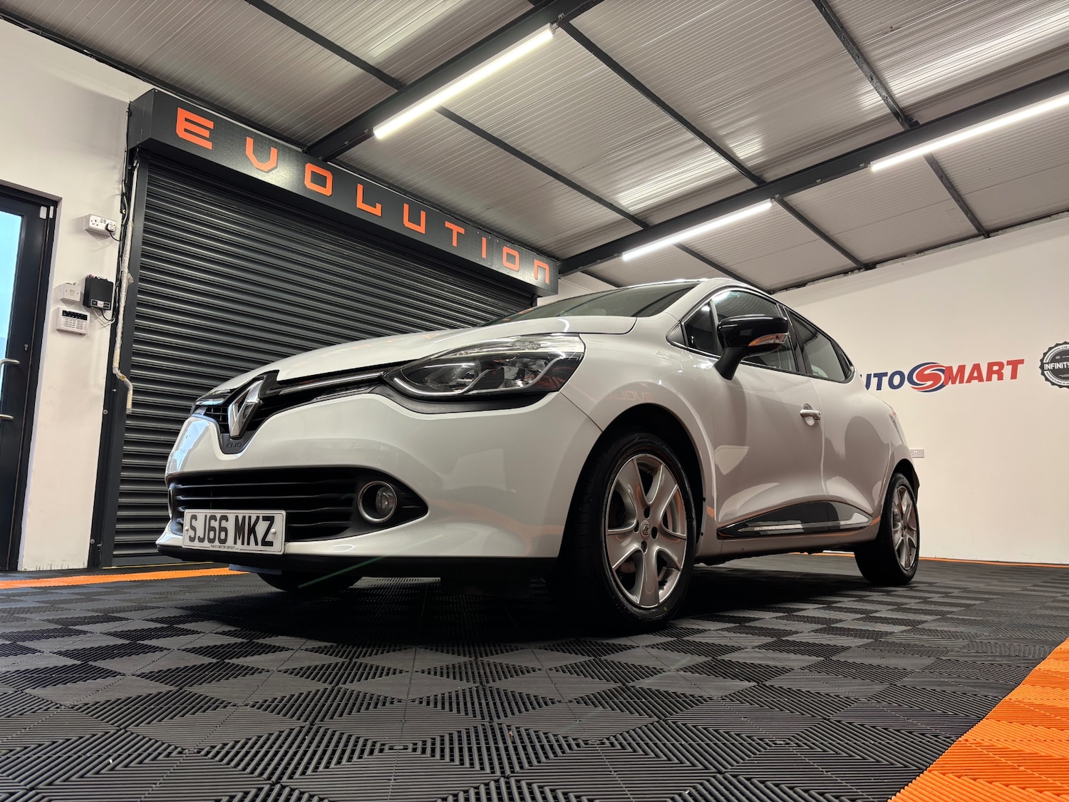 Used Renault Clio 2016 for sale - 77167992: Photo 12