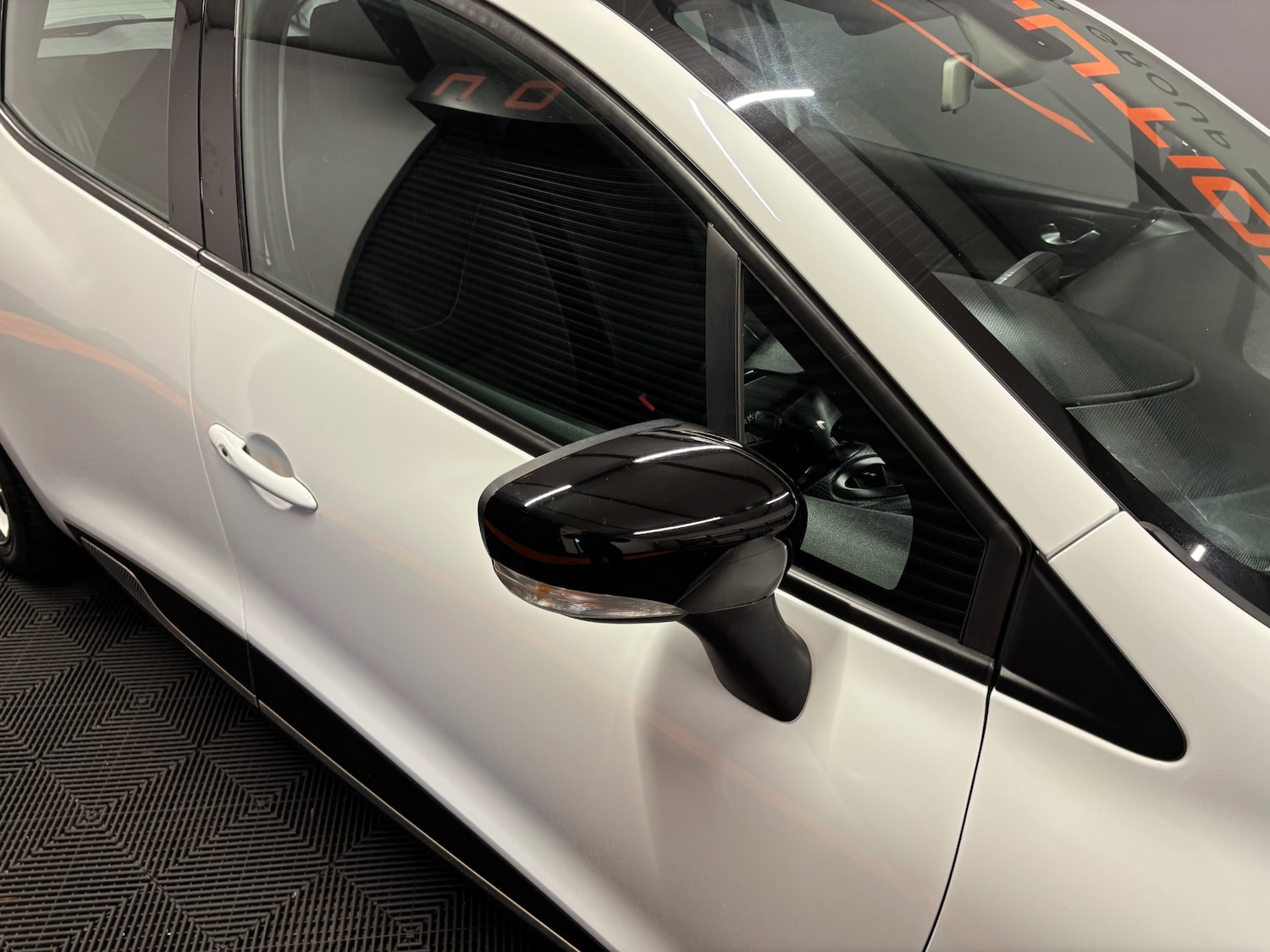 Used Renault Clio 2016 for sale - 77167992: Photo 14