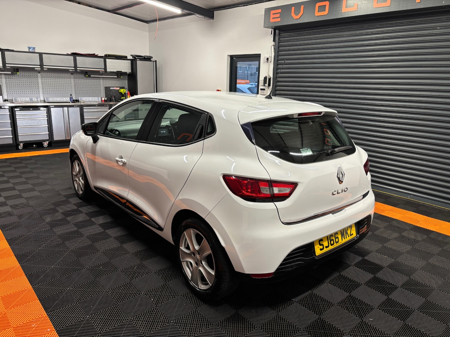 Used Renault Clio 2016 for sale - 77167992: Photo 32