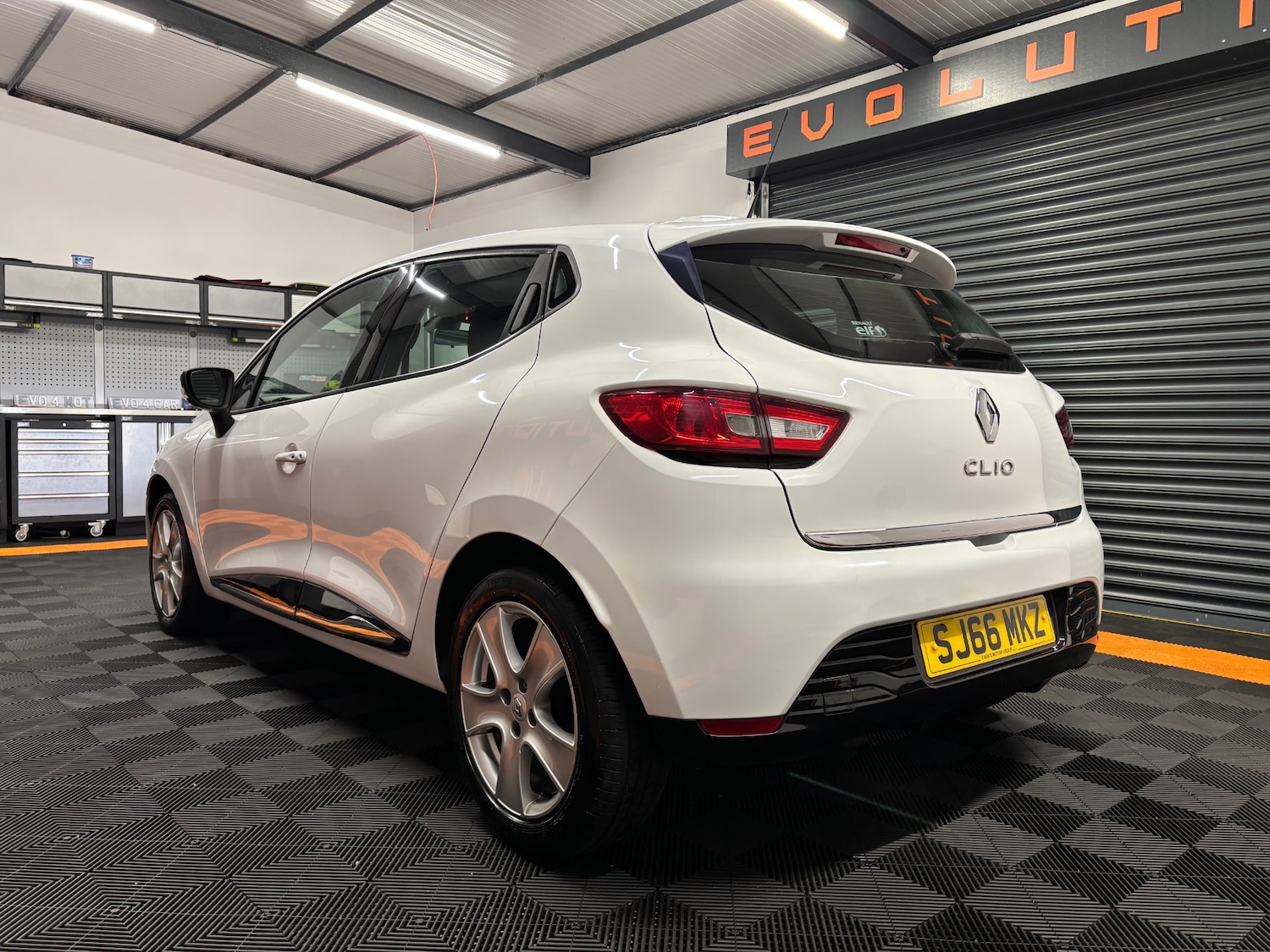 Used Renault Clio 2016 for sale - 77167992: Photo 33