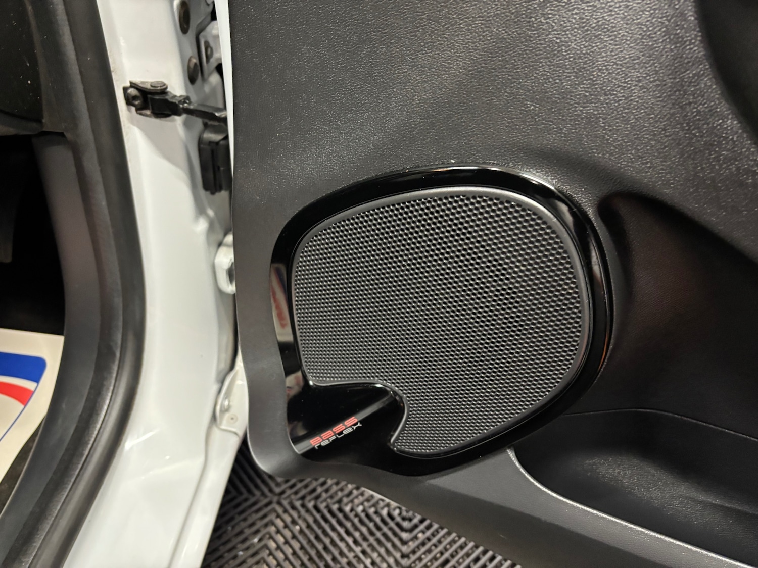 Used Renault Clio 2016 for sale - 77167992: Photo 46