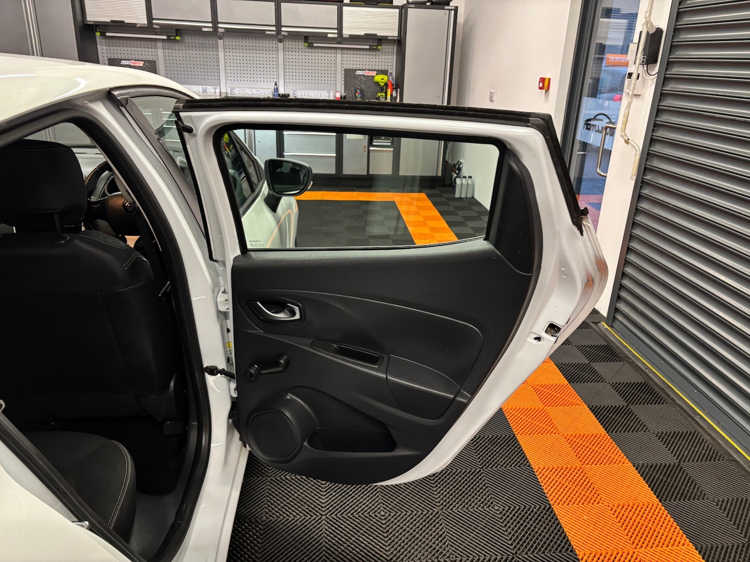 Used Renault Clio 2016 for sale - 77167992: Photo 63