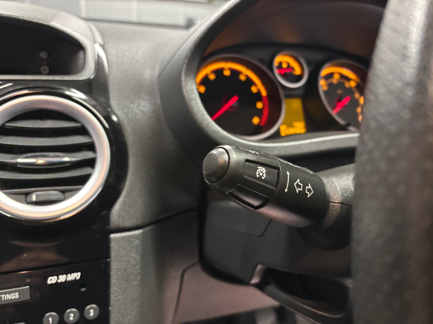 Used Vauxhall Corsa 2012 for sale - 77482234: Photo 51