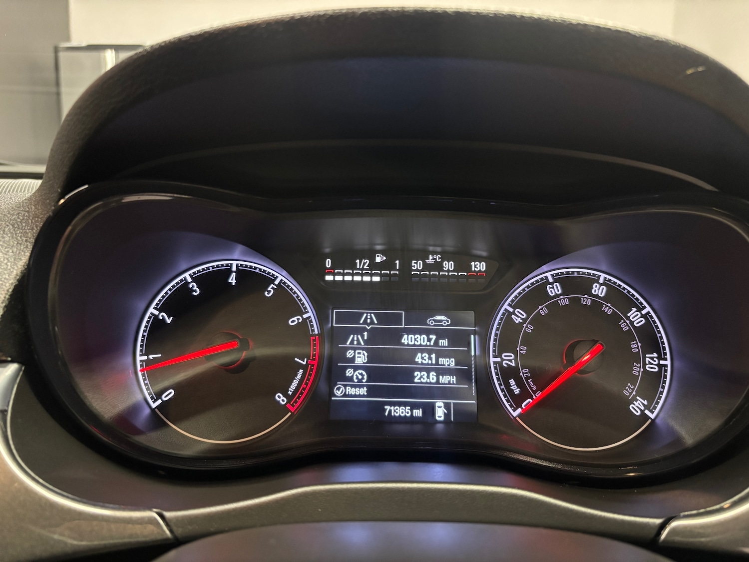 Used Vauxhall Corsa 2015 for sale - 76766621: Photo 40