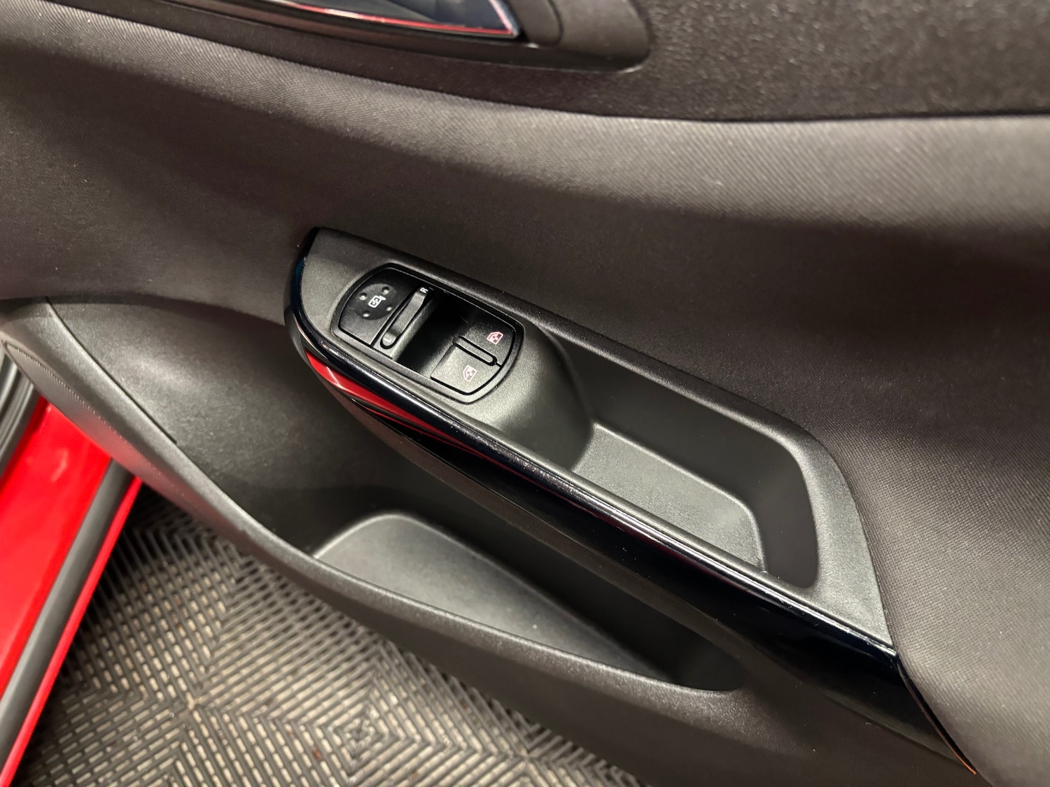 Used Vauxhall Corsa 2015 for sale - 76766621: Photo 49