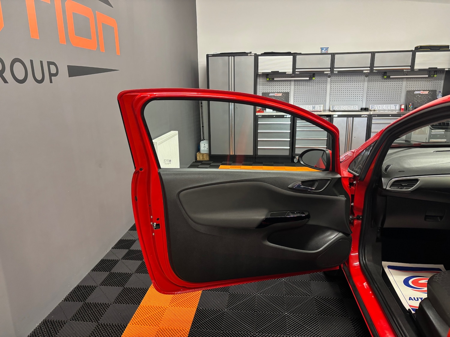 Used Vauxhall Corsa 2015 for sale - 76766621: Photo 68