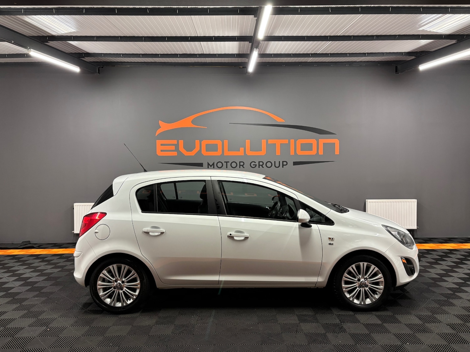 Used Vauxhall Corsa 2014 for sale - 77482626: Photo 5