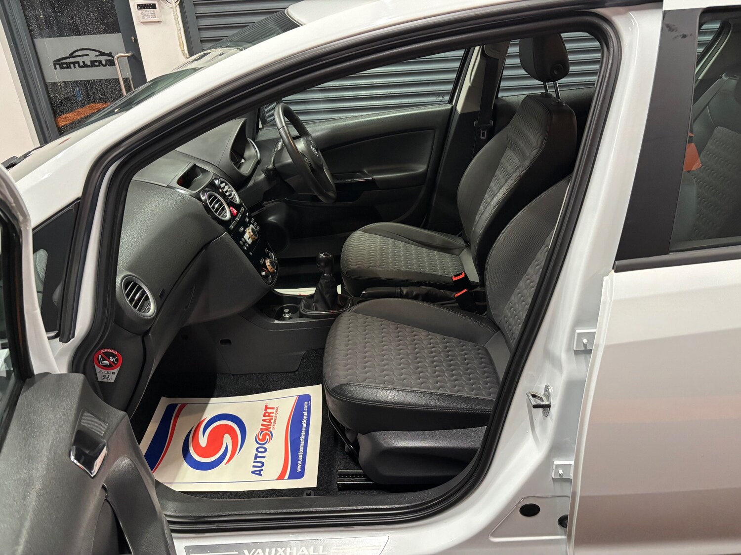 Used Vauxhall Corsa 2014 for sale - 77482626: Photo 69