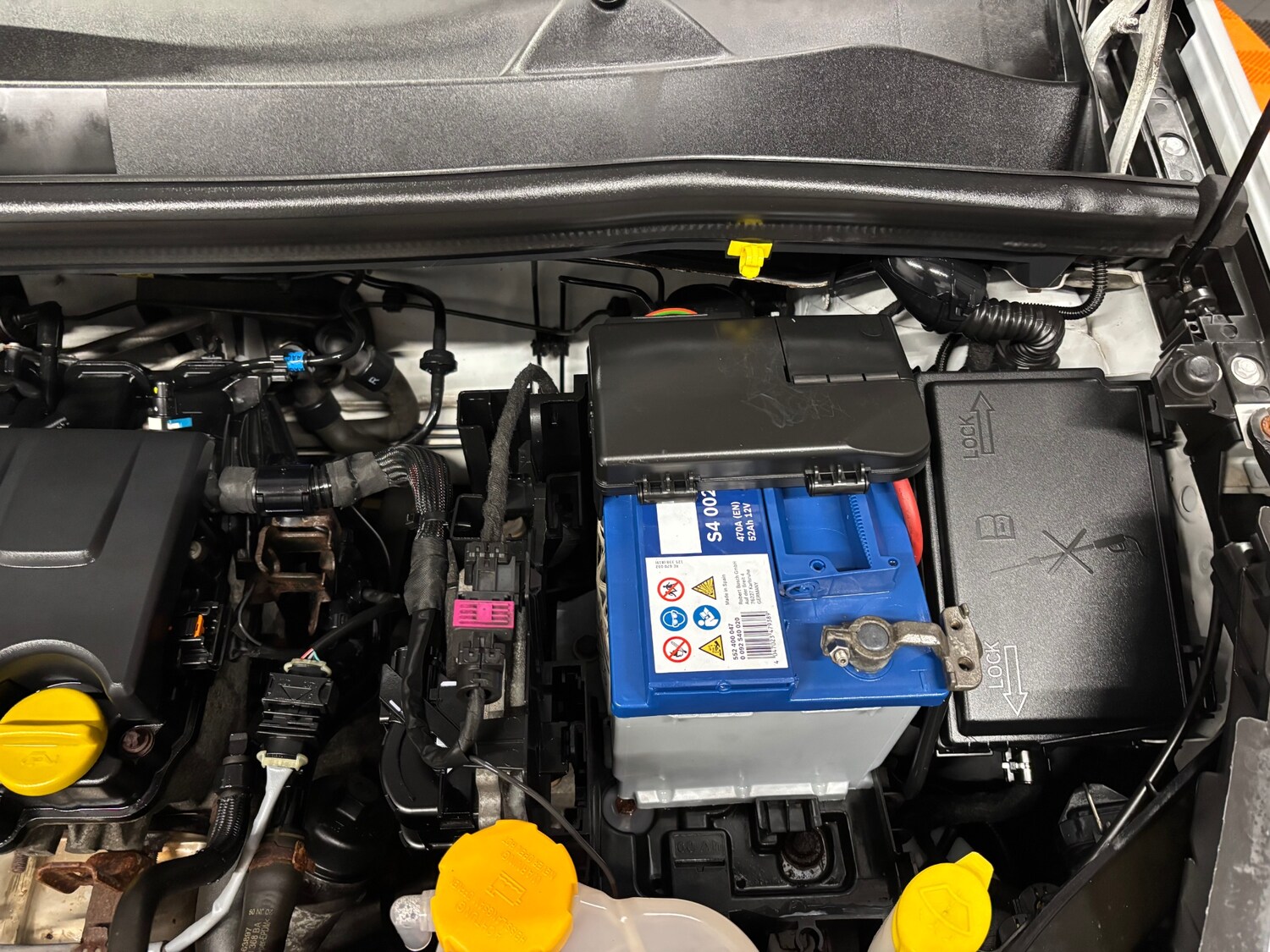 Used Vauxhall Corsa 2014 for sale - 77482626: Photo 93