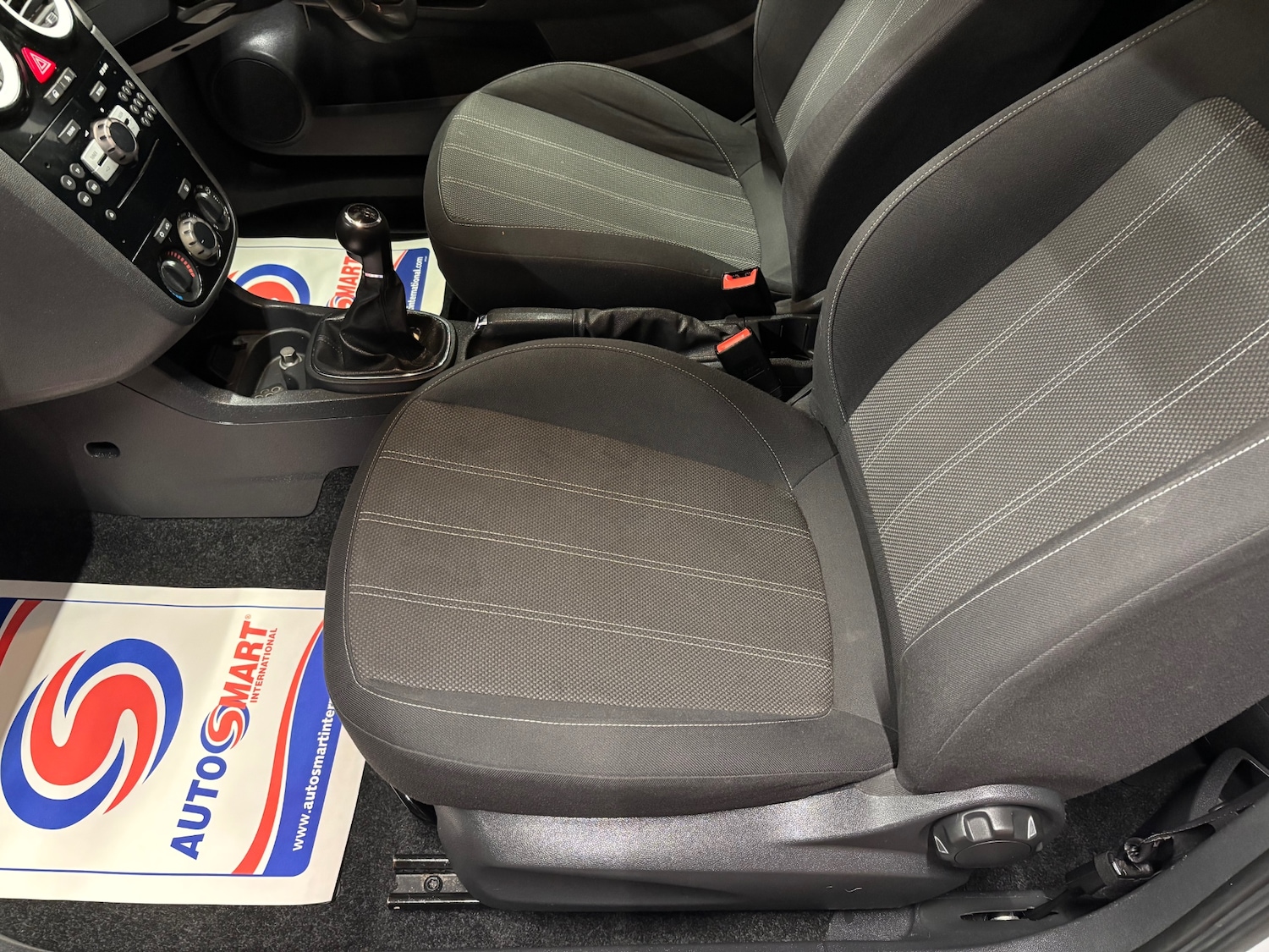 Used Vauxhall Corsa 2014 for sale - 77837425: Photo 74