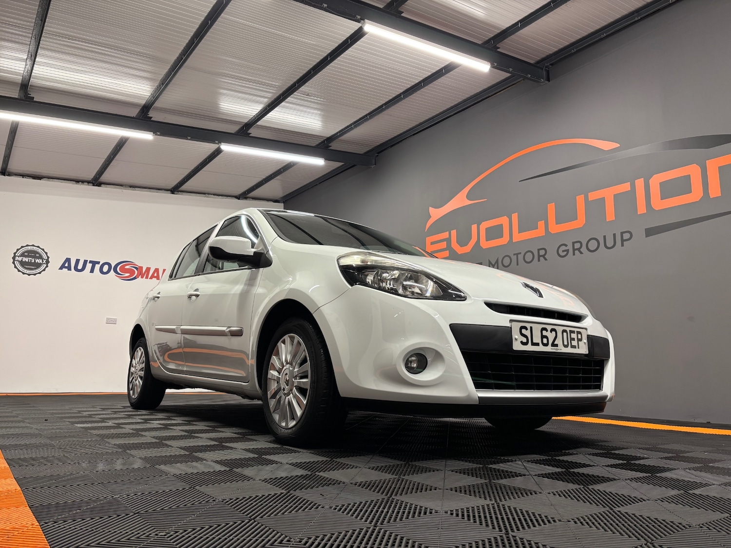 Used Renault Clio 2012 for sale - 76866597: Photo 12