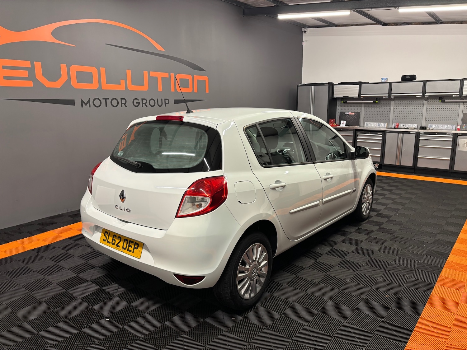 Used Renault Clio 2012 for sale - 76866597: Photo 26