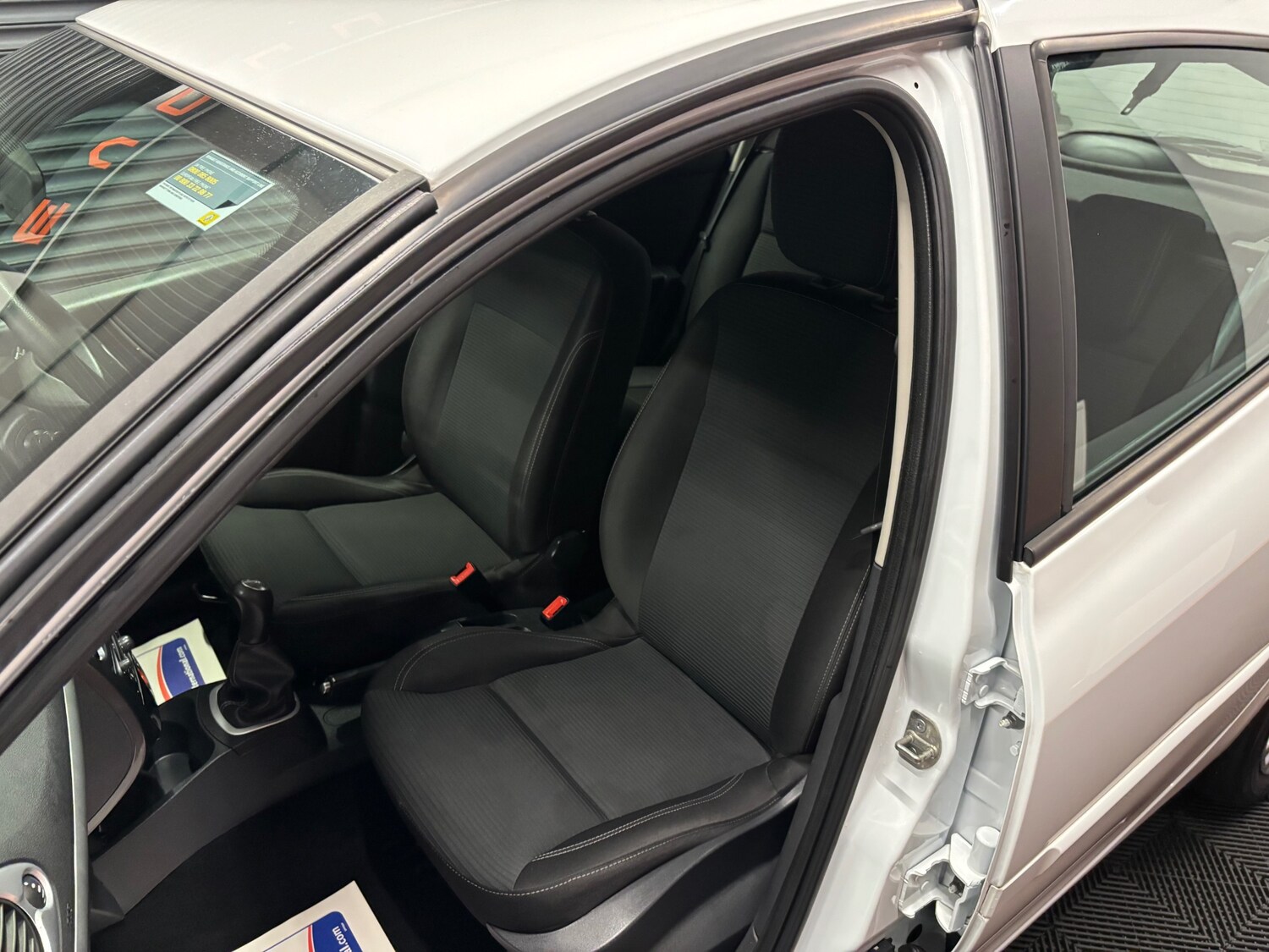 Used Renault Clio 2012 for sale - 76866597: Photo 56