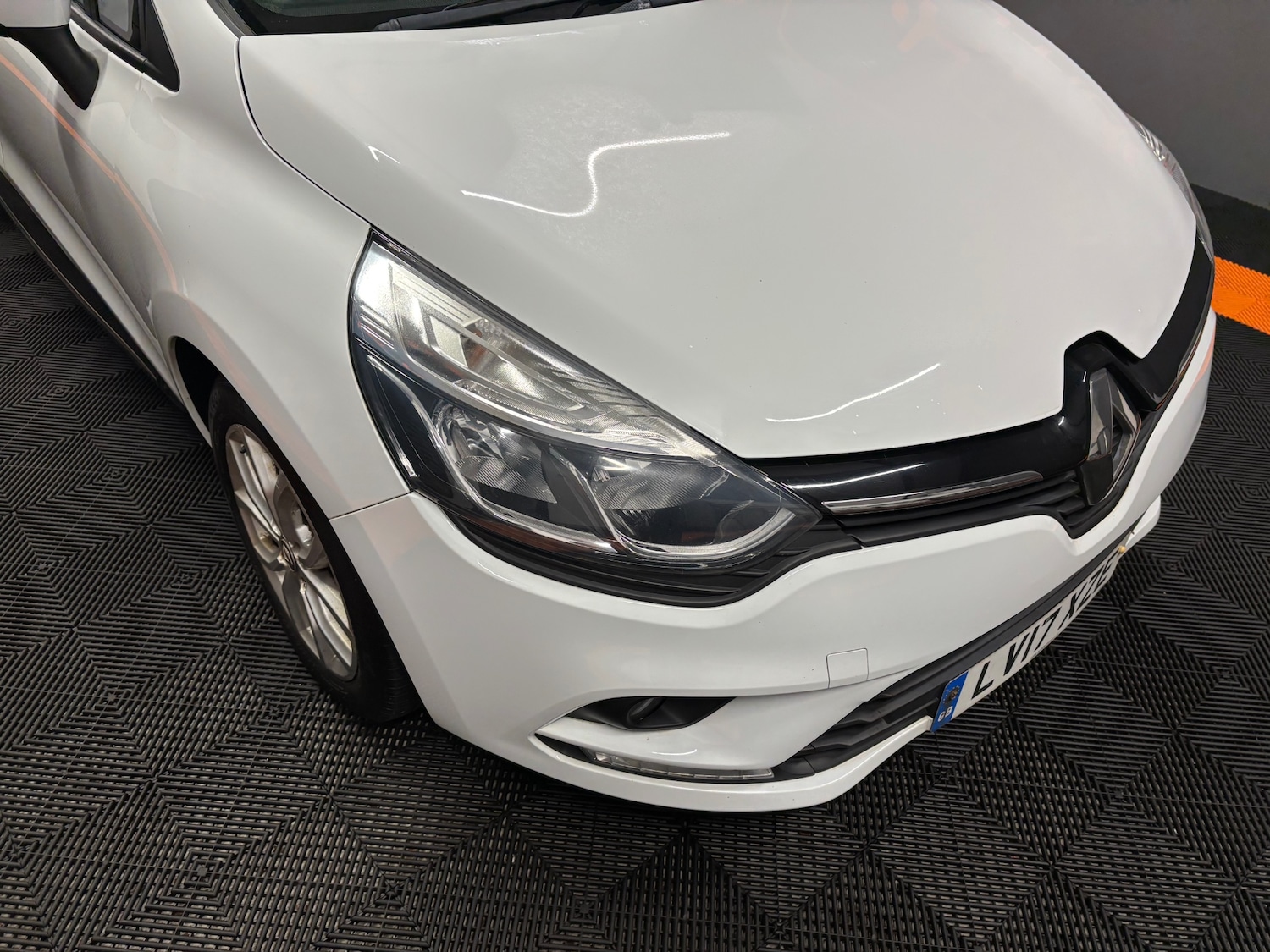 Used Renault Clio 2017 for sale - 77837342: Photo 13