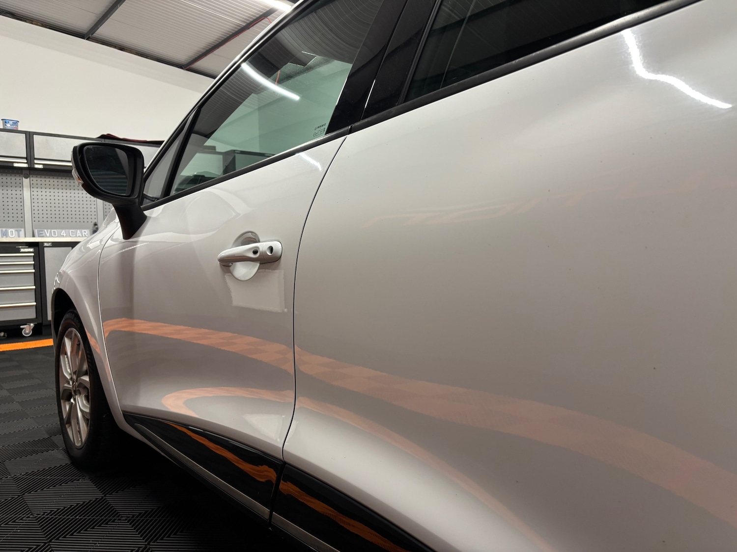 Used Renault Clio 2017 for sale - 77837342: Photo 21