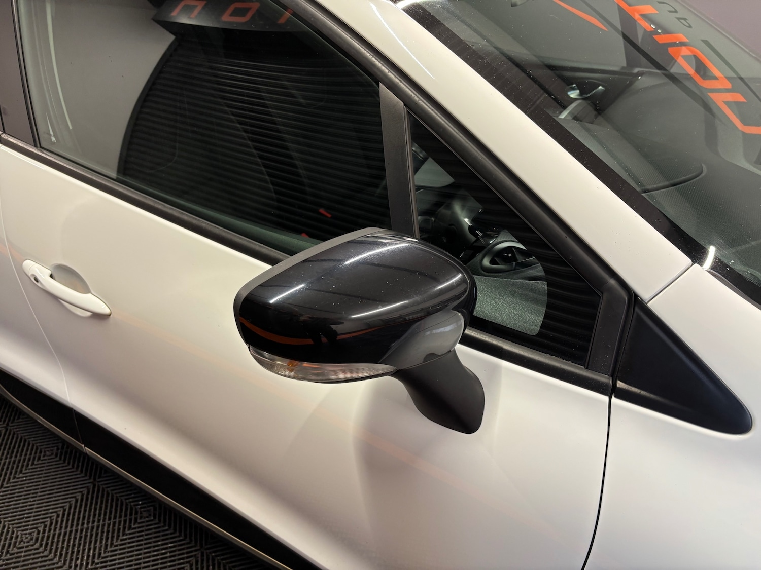 Used Renault Clio 2016 for sale - 77609480: Photo 14