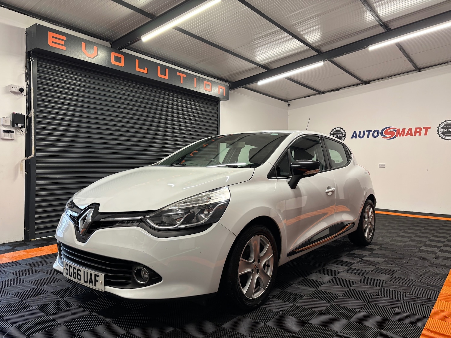 Used Renault Clio 2016 for sale - 77609480: Photo 20