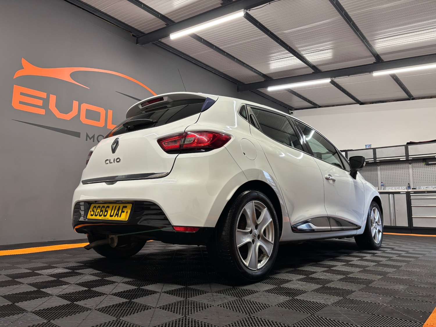 Used Renault Clio 2016 for sale - 77609480: Photo 30