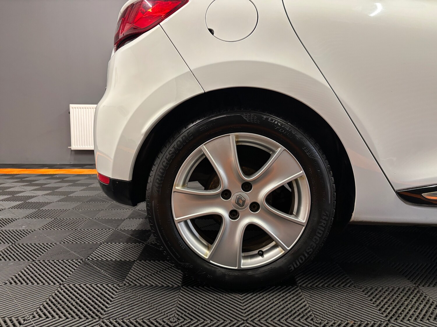 Used Renault Clio 2016 for sale - 77609480: Photo 38