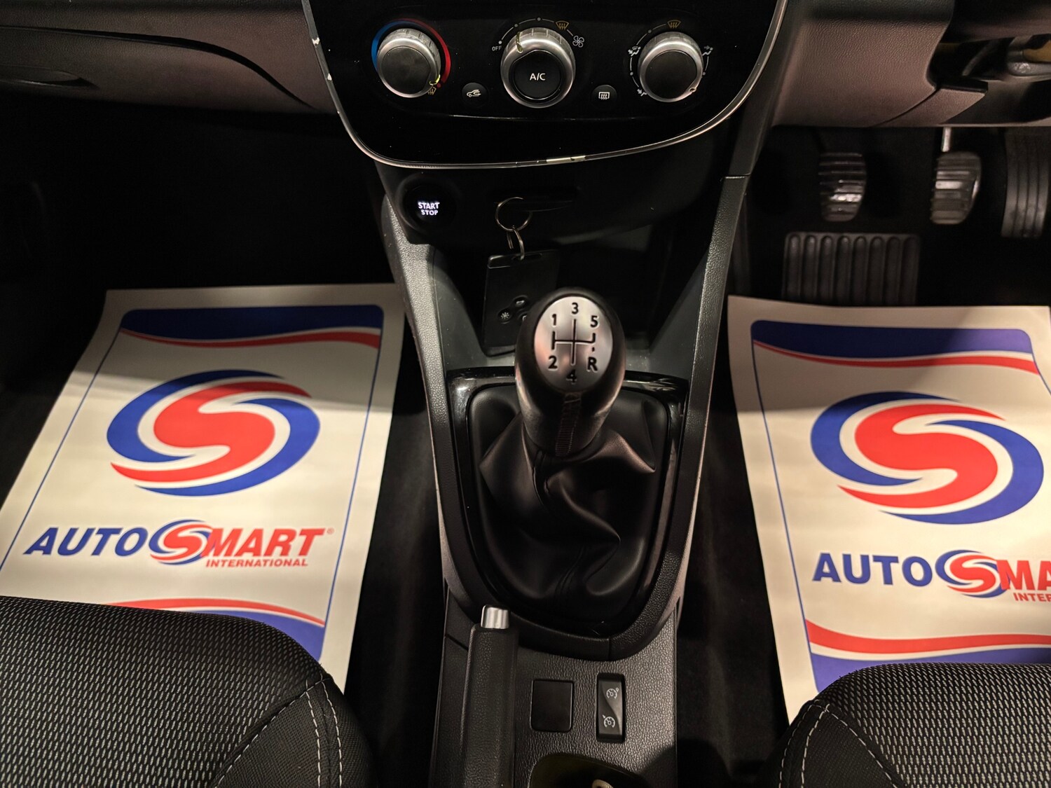 Used Renault Clio 2016 for sale - 77609480: Photo 51