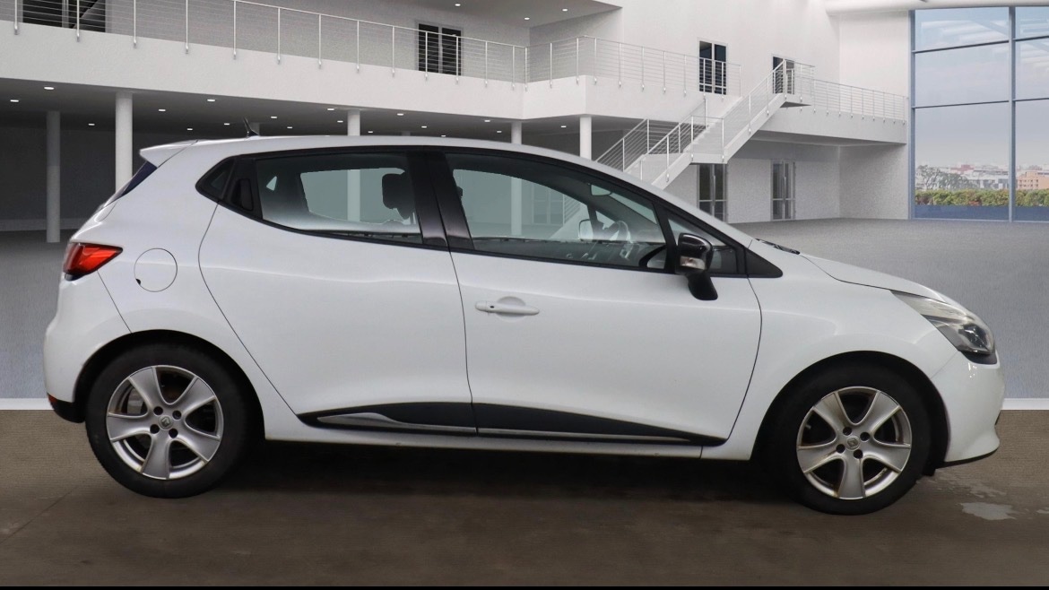 Used Renault Clio 2016 for sale - 77609480: Photo 6