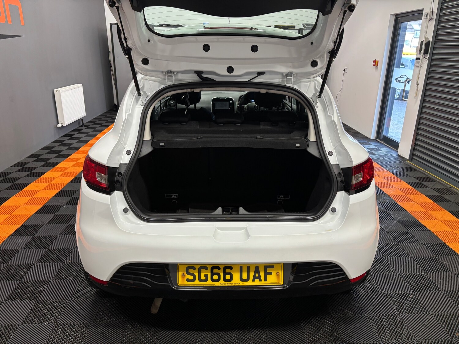 Used Renault Clio 2016 for sale - 77609480: Photo 77