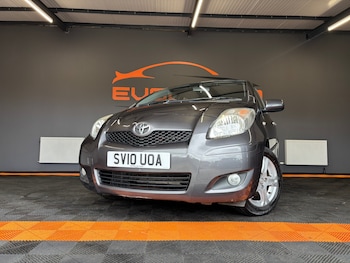 Used Toyota Yaris 2010 for sale - 79559292: Photo