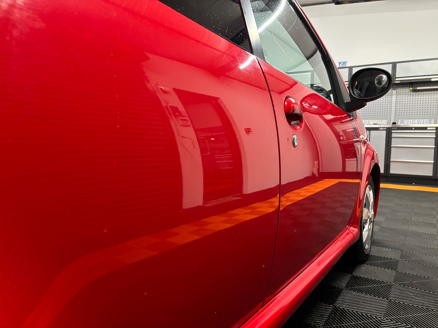 Used Toyota AYGO 2013 for sale - 76168439: Photo 29