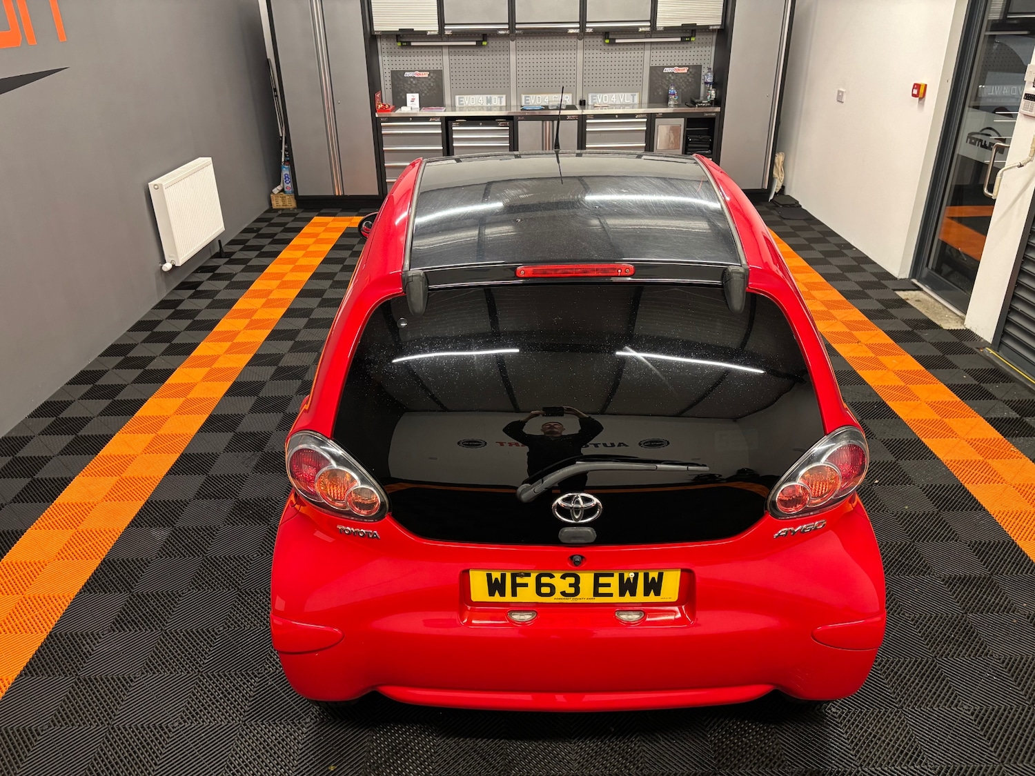 Used Toyota AYGO 2013 for sale - 76168439: Photo 30