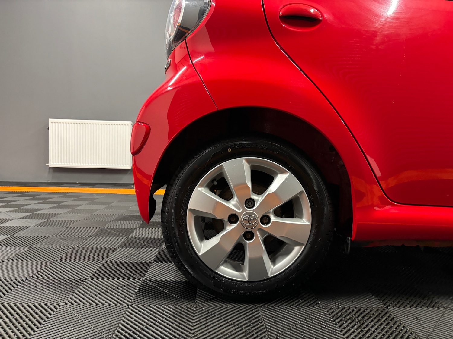 Used Toyota AYGO 2013 for sale - 76168439: Photo 33