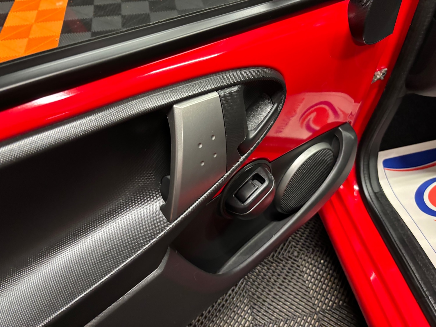 Used Toyota AYGO 2013 for sale - 76168439: Photo 60