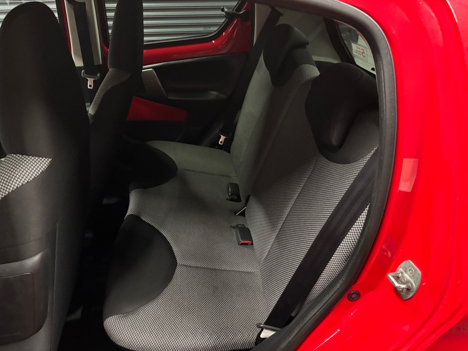 Used Toyota AYGO 2013 for sale - 76168439: Photo 63