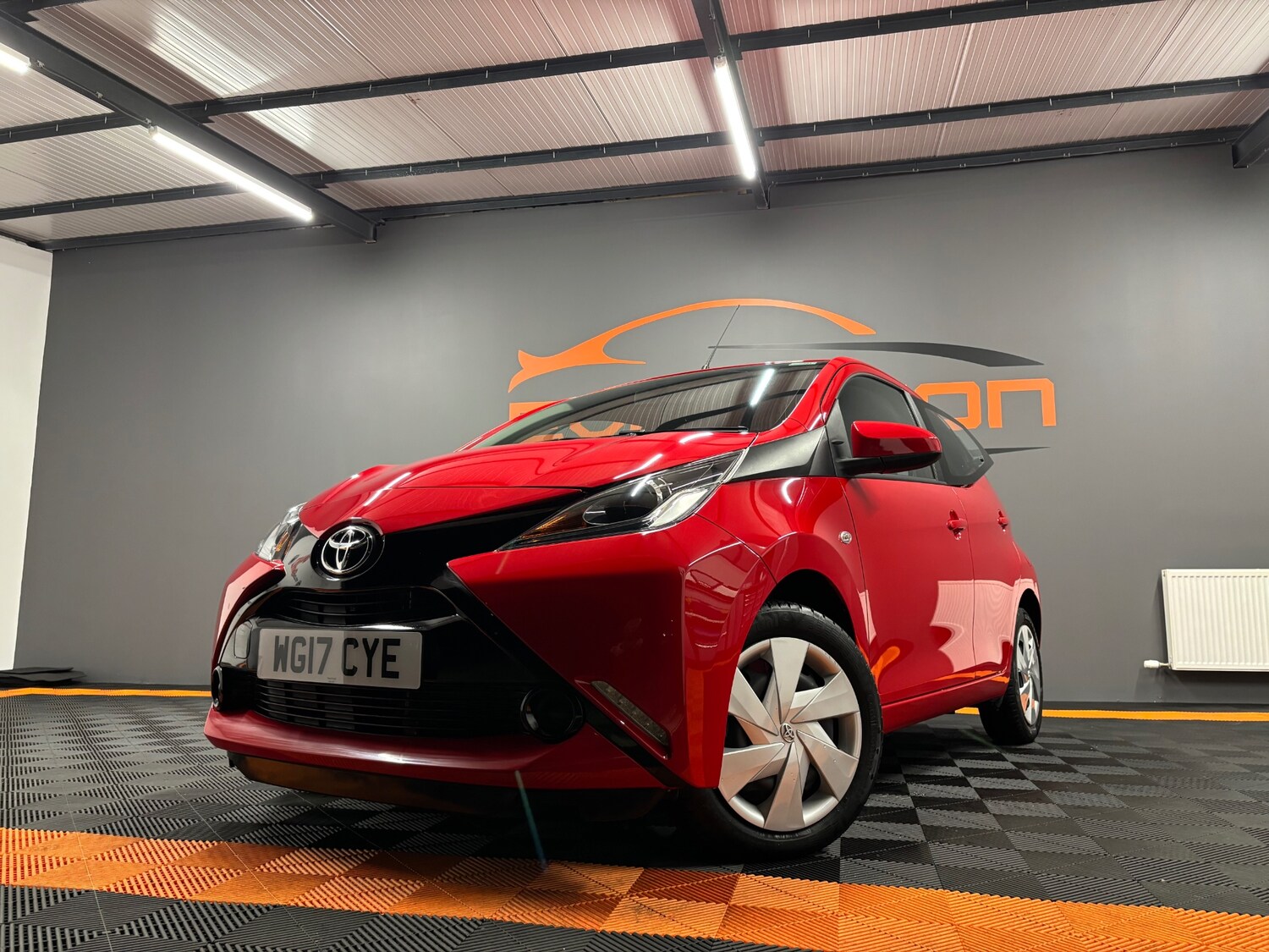 Used Toyota AYGO 2017 for sale - 77228301: Photo 15