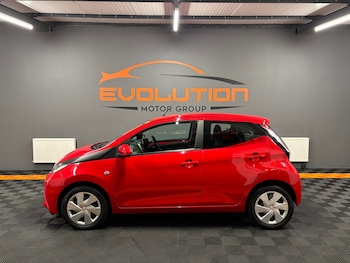 Used Toyota AYGO 2017 for sale - 77228301: Photo