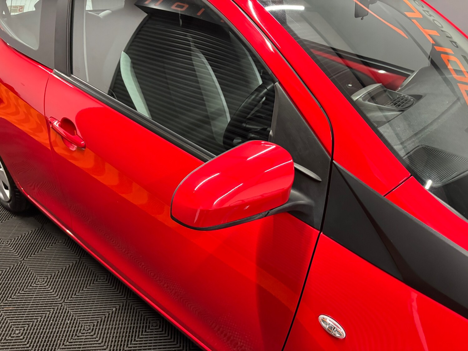 Used Toyota AYGO 2017 for sale - 77228301: Photo 32